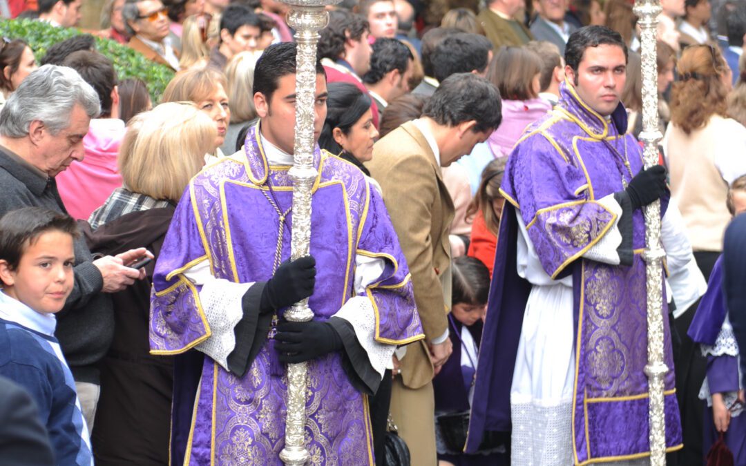 Martes 7 de noviembre, 20 horas, reunión de acólitos