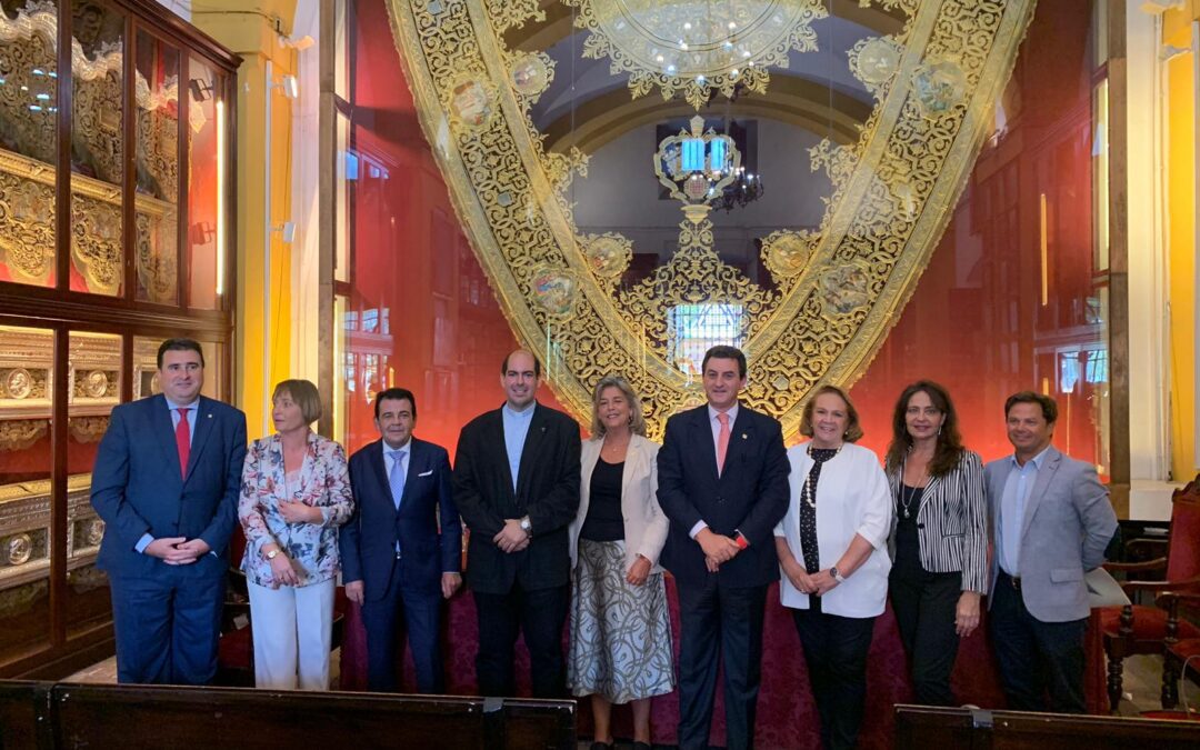 Presentado el programa de becas «Estudiantes»