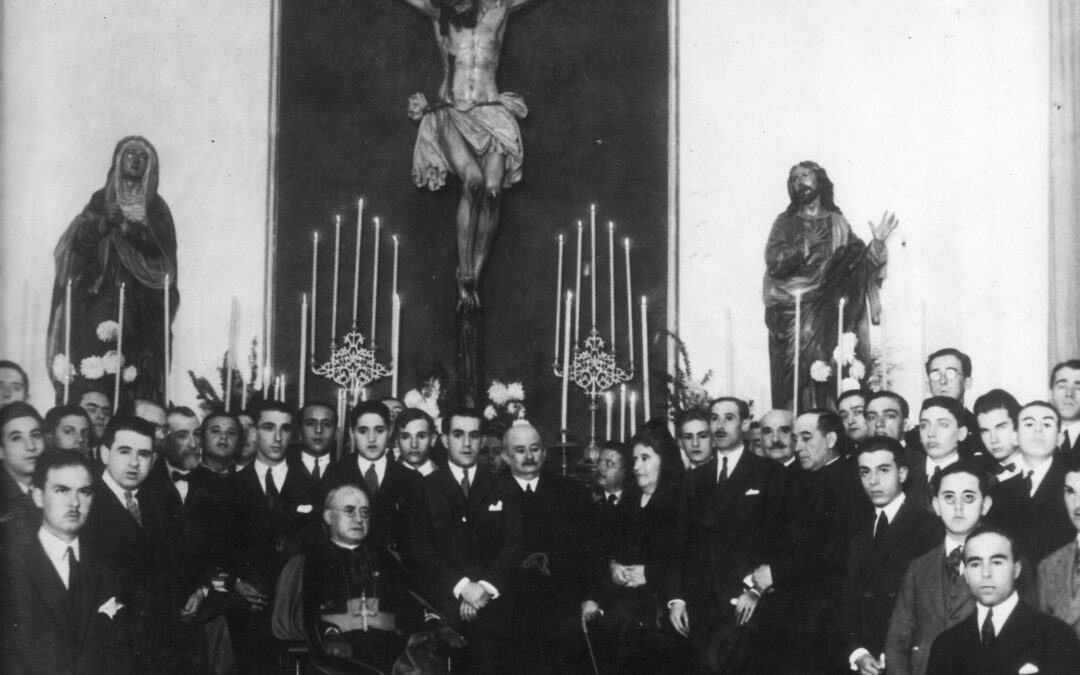 Exposición sobre los «CIEN AÑOS DE HERMANDAD» en el Círculo de Labradores