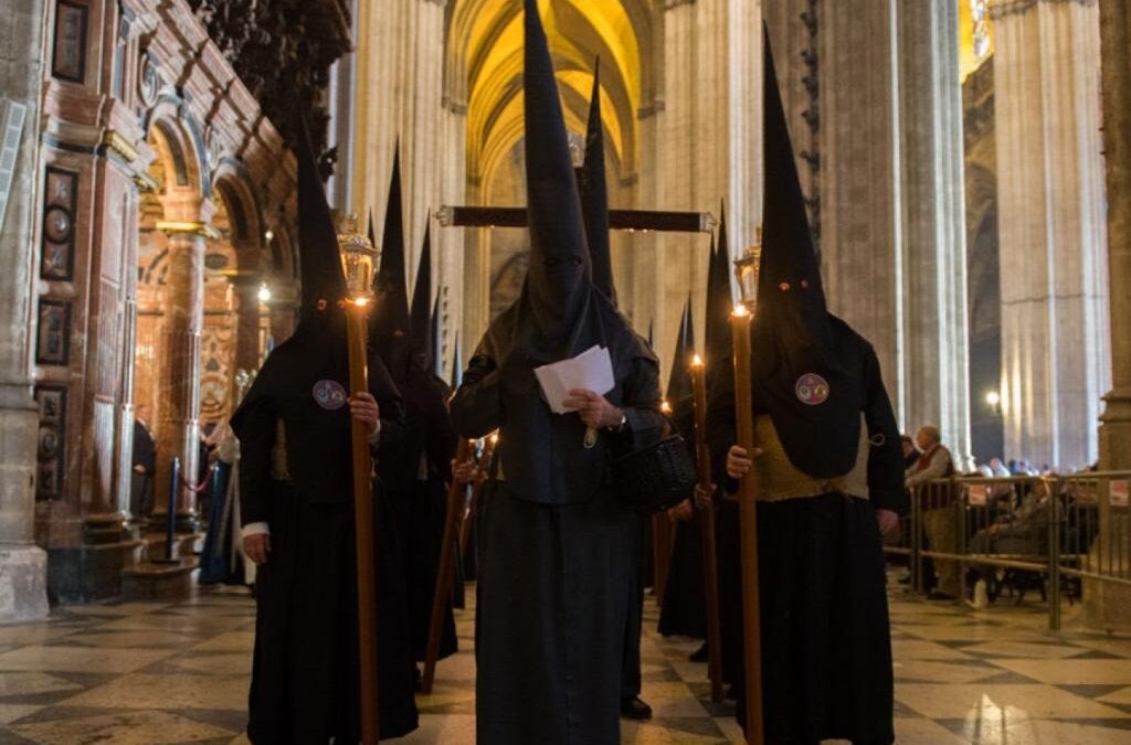 Comunicado oficial ante la suspensión de las estaciones de penitencia en 2021