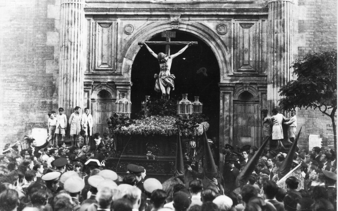 Las primeras salidas de la Cofradía de la Buena Muerte