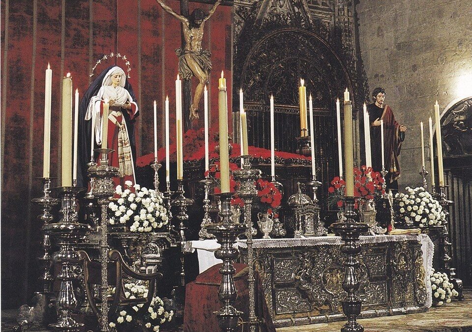 Los Quinarios en la Catedral