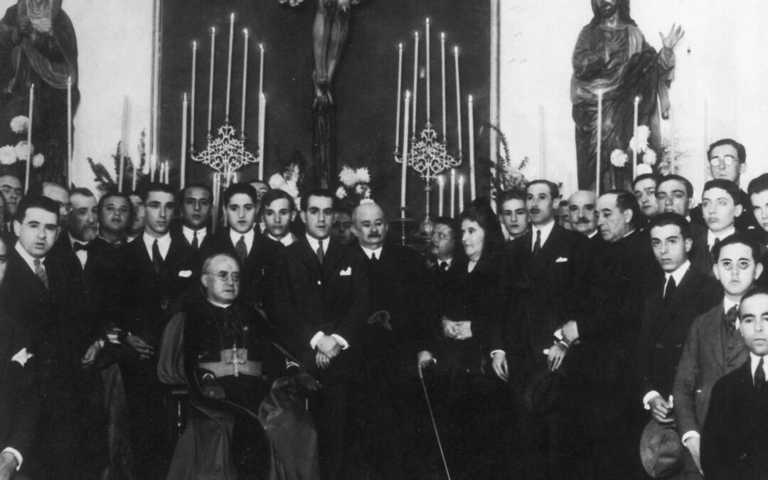 Los Hermanos Fundadores