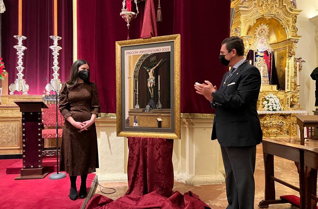 Un emotivo cartel de María Victoria López anuncia el Pregón Universitario de 2022