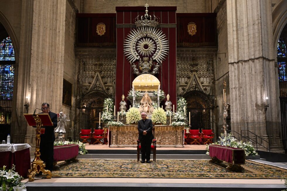 El arzobispo presenta los ejes y conclusiones del Congreso de Hermandades